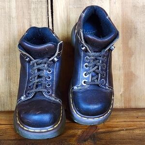 Vintage Dr Martens 8542 Platform Boot